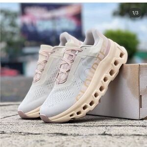 On Running Cloud Monster Women's Sneakers - Cream and Pink
